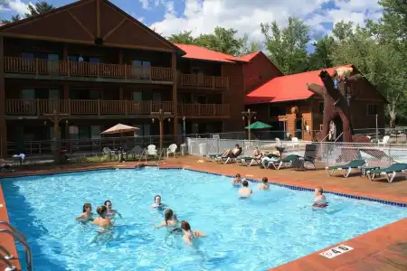 Meadowbrook Resort - 13