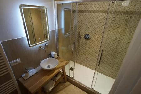 Venice Resort Airport - 6