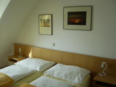 Pension Elisabeth - Rooms & Apartments - 3