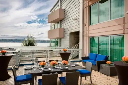 Seattle Marriott Waterfront - 14