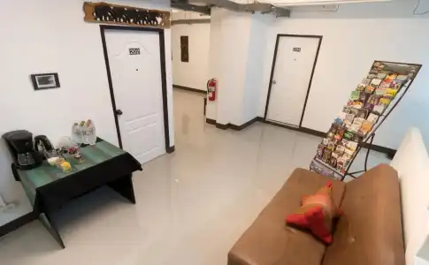 Kamala's Guesthouse - 14