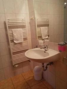 Im Schwedischen Hof - 5