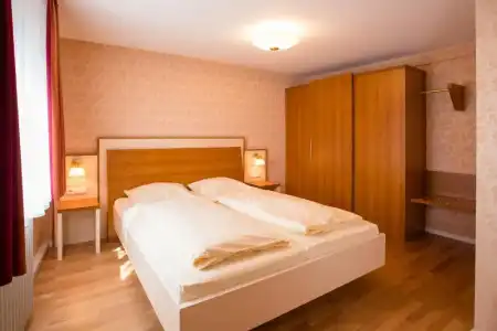 Hotel-Gasthof Goldener Greifen - 43