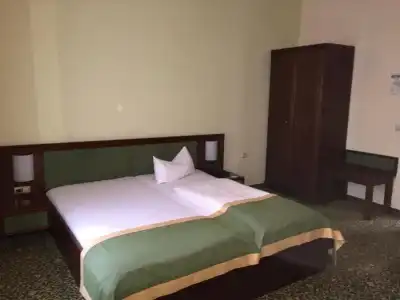 Parkhotel - 35