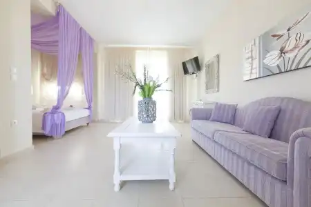 Sunny Hill Studios - 98