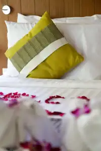 Samui Honey Cottages Beach Resort - 71