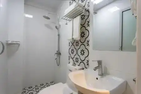 Suzhou Blue Gate Hostel - 37