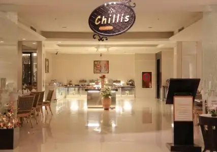 Amora Thapae Chiang Mai - 19