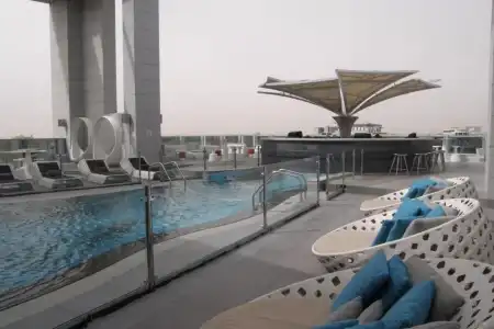 DoubleTree by Hilton Doha Old Town - 16