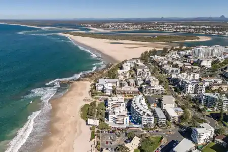 Rolling Surf Resort - 35