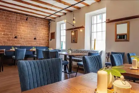 Stadthotel - 10