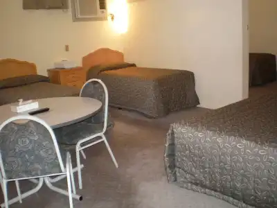 Glenelg Motel - 5