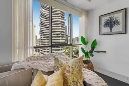 Aria Apartments - 205