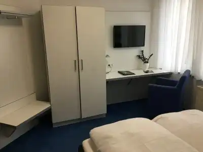 & Restaurant Park Cafe ISA - 65