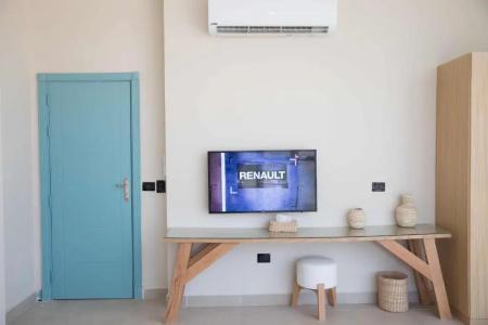 Redcon Suites - 357