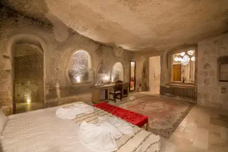 Hera Cave Suites - 128