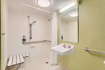 Baymont by Wyndham Jacksonville Orange Park - 7