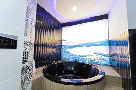 H. G. Boutique Toledo Napoli Centro - 113