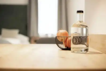 Feichter & Living - 49