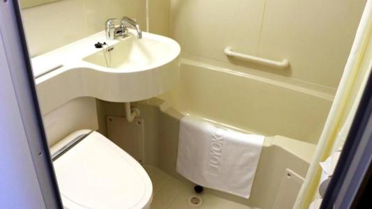 Toyoko Inn Shin-Osaka-Eki Higashi-Guchi - 37