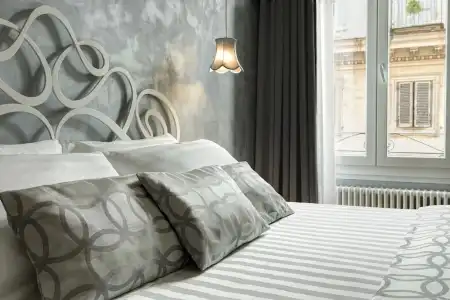 Relais de l'Opera - 64