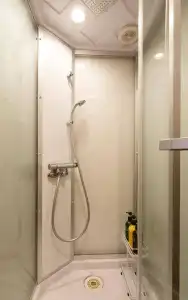 Pod Select Shinjuku - 9