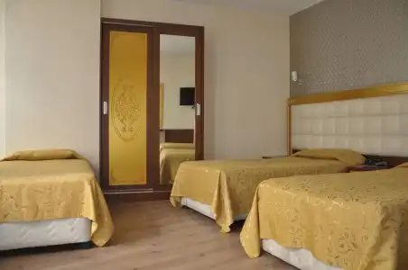 Kayalar - 53