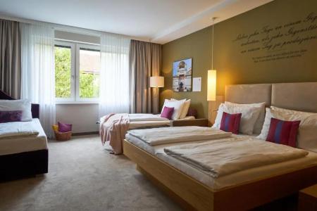 Henriette StadtVienna - 23