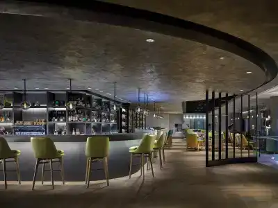 Cordis, Hong Kong (Langham Hospitality Group) - 19