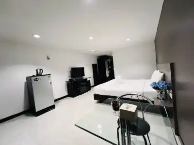 14 Place - 42