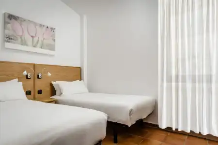 Apartamentos Prat de les Molleres - 14