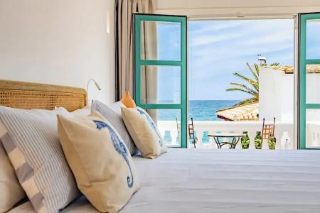 The Sea Club - 144