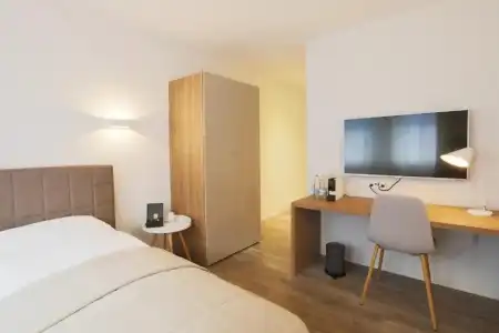 Work Life Residence - 5