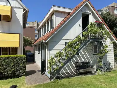 Villa Suisse Bed & Breakfast - 0