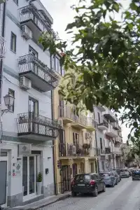 Le Due Sicilie Bed & Breakfast - 0