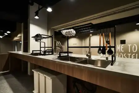 &AND HOSTEL SHINSAIBASHI EAST - 20