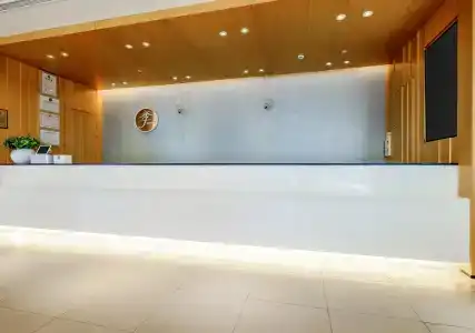 JI Shanghai Hongqiao Jinhui Road - 18