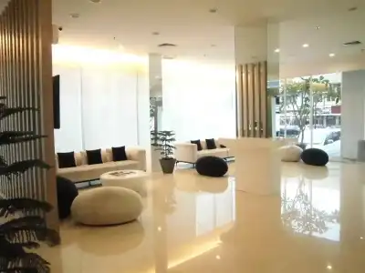 Whiz Cikini Jakarta - 21