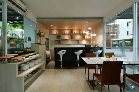 Amber Sukhumvit 85 - 38