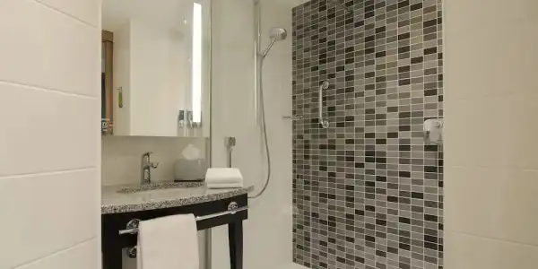 Hampton by Hilton Munich City West - 36