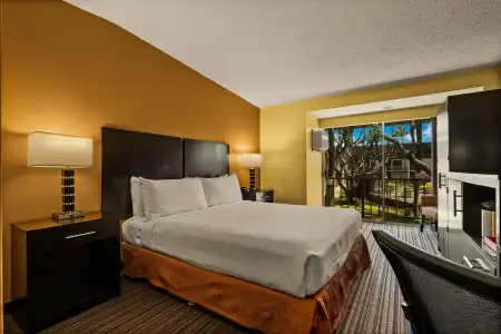 Best Western The Plaza Honolulu Airport - Free Breakfast - 39