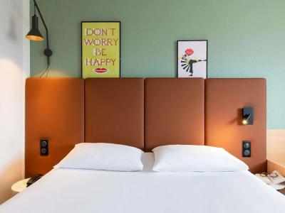 ibis Rennes Centre Gare Sud - 60