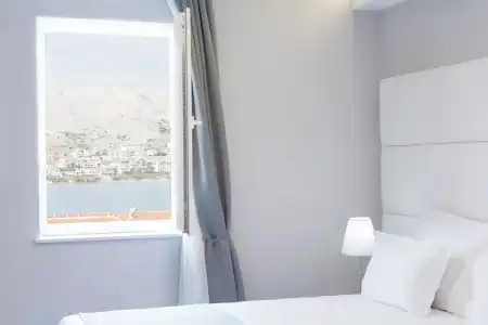 Intermezzo - 78