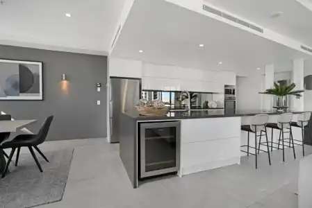 Aria Apartments - 512