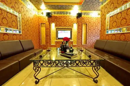 Van Phat Riverside - 1