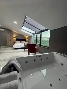 Melissa Suite - 14