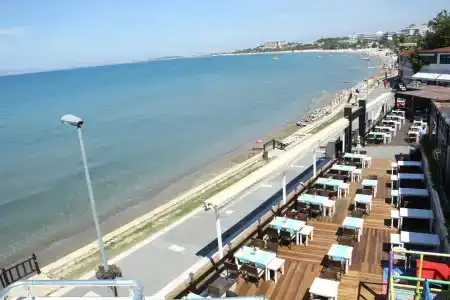 Side Beach Club - 11