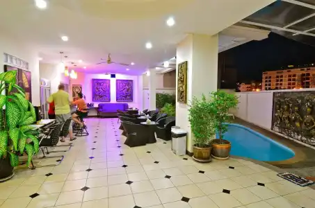 Square One Patong - 11
