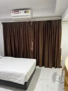 Mall Suites - 4