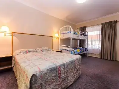 Sleepwell Motel - 48
